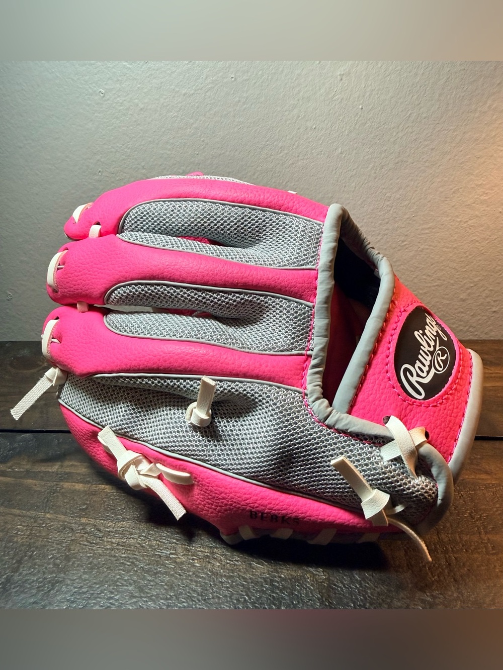 Rawlings PL9OPSM Pink/ Gray Baseball Softball Glove Youth Small